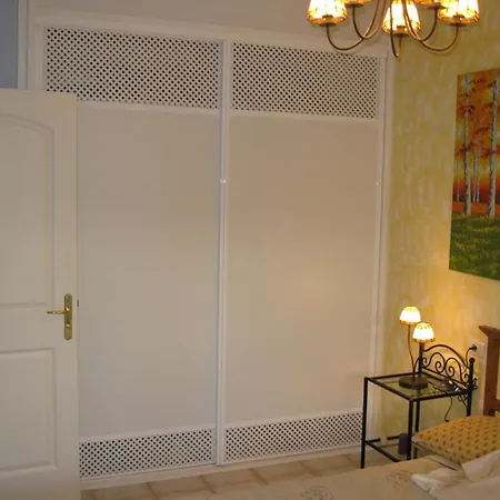 With One Bedroom In Arona, With Pool Access And Furnished Te アロナ
